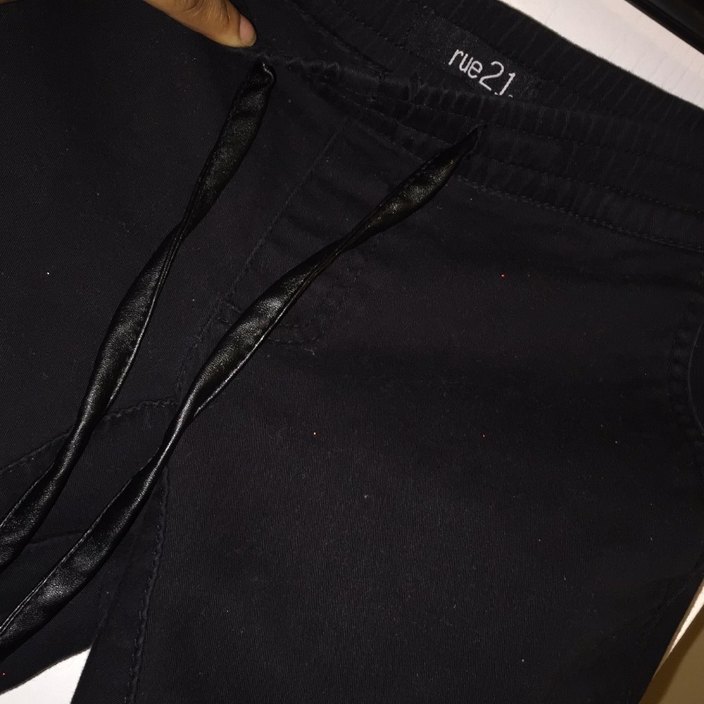 Black joggings